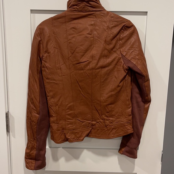 Leather brown crop jacket - Picture 6 of 8